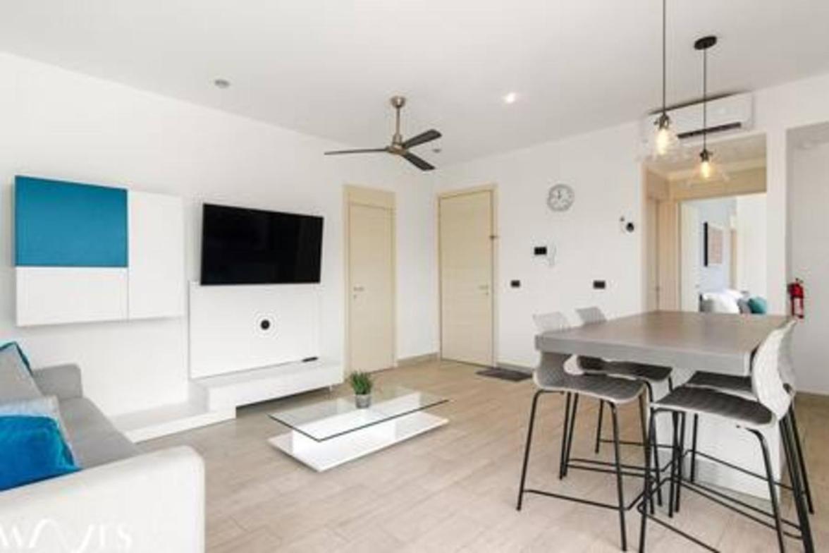 1 Br. W5th Avenue View Steps From The Apartamento *